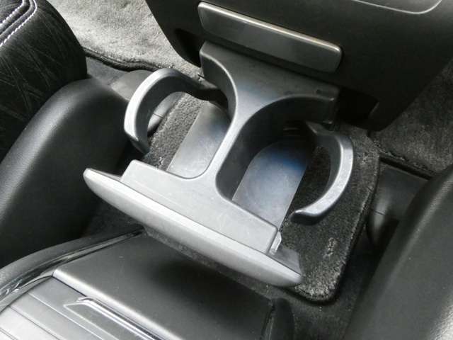 ホンダ オデッセイ　ハイブリッド ２．０ ハイブリッド アブソルート ホンダセンシング ＥＸパッケージ H28年 (関東) 99