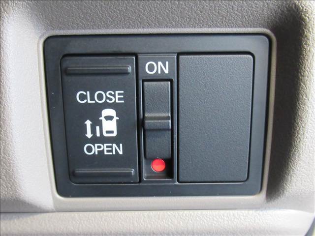 ホンダ Ｎ　ＢＯＸ ジョイ ６６０ ２トーン R7年 (東北) 99