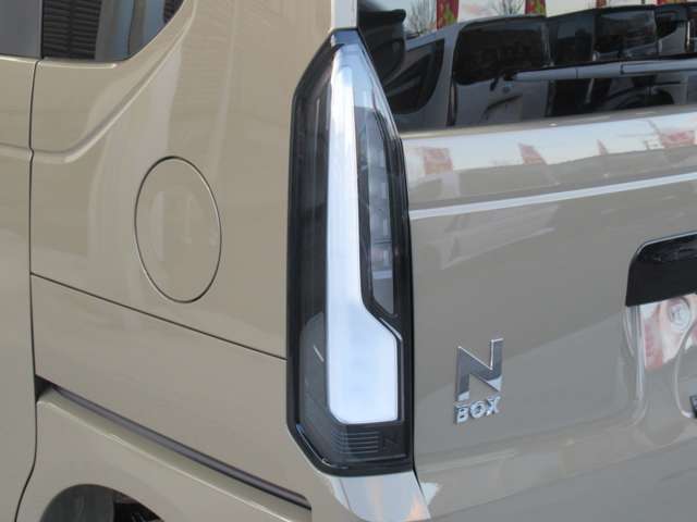 ホンダ Ｎ　ＢＯＸ ジョイ ６６０ ２トーン R7年 (東北) 99