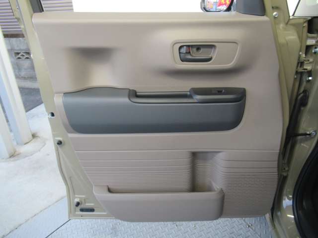 ホンダ Ｎ　ＢＯＸ ジョイ ６６０ ２トーン R7年 (東北) 99