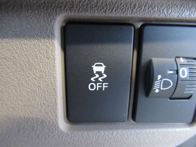 ホンダ Ｎ　ＢＯＸ ジョイ ６６０ ２トーン R7年 (東北) 99