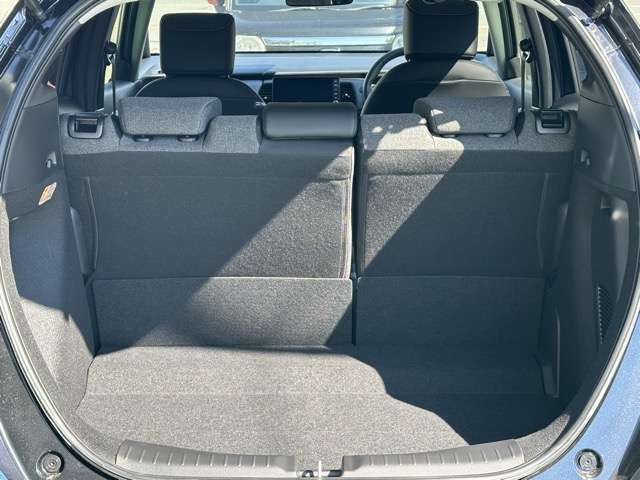 ホンダ フィット　ハイブリッド １．５ Ｅ：ＨＥＶ ホーム ブラックスタイル R6年 (東海) 99