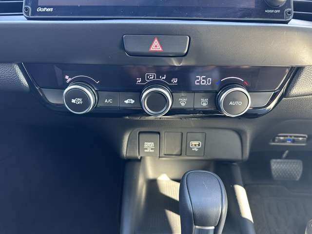 ホンダ フィット　ハイブリッド １．５ Ｅ：ＨＥＶ ホーム ブラックスタイル R6年 (東海) 99