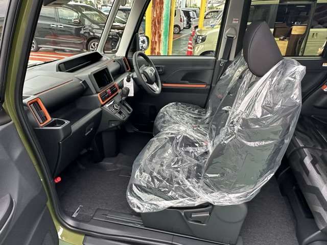 ダイハツ タント ６６０ ファンクロスターボ R6年 (東海) 99