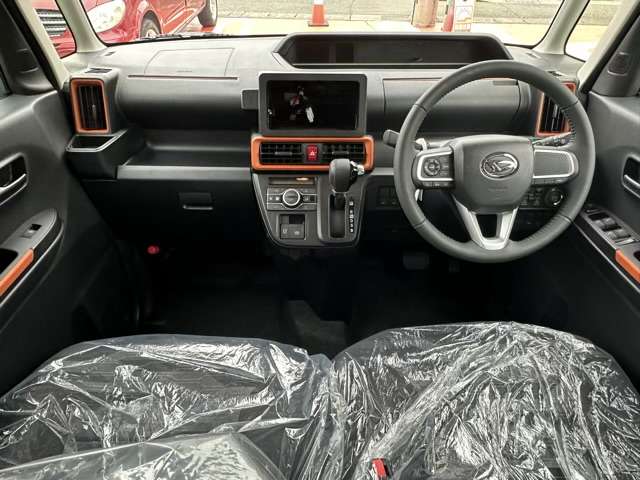 ダイハツ タント ６６０ ファンクロスターボ R6年 (東海) 99