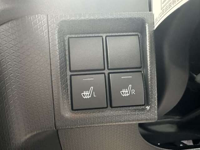 ダイハツ タント ６６０ ファンクロスターボ R6年 (東海) 99