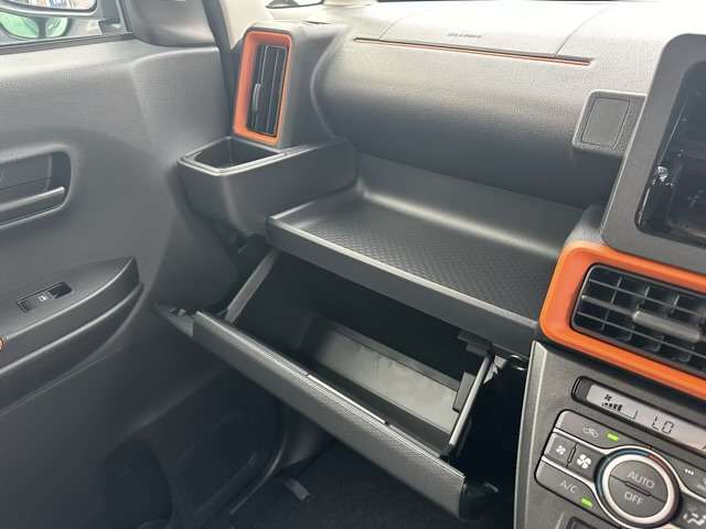 ダイハツ タント ６６０ ファンクロスターボ R6年 (東海) 99