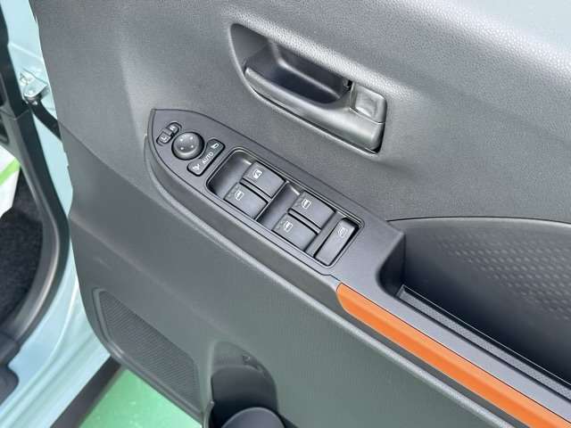 ダイハツ タント ６６０ ファンクロス R6年 (東海) 99