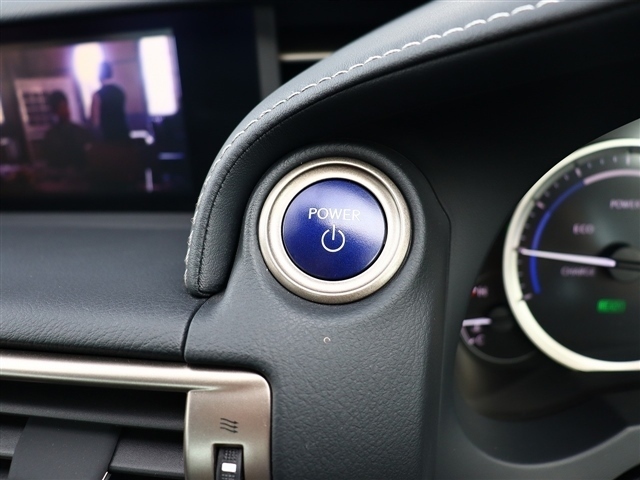 レクサス ＩＳ３００ｈ ３００Ｈ H25年 (関東) 99