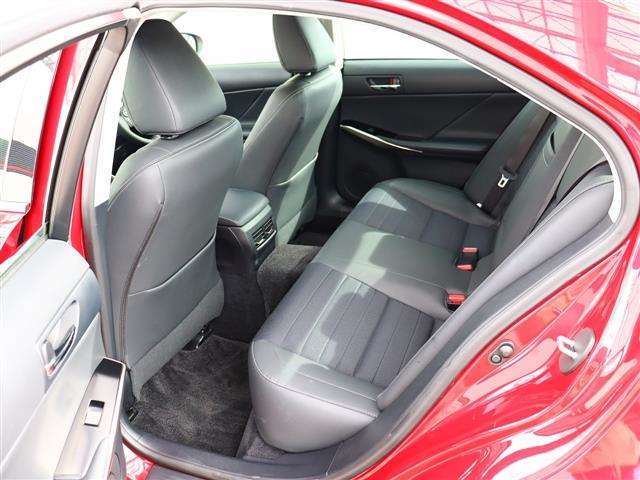 レクサス ＩＳ３００ｈ ３００Ｈ H25年 (関東) 99