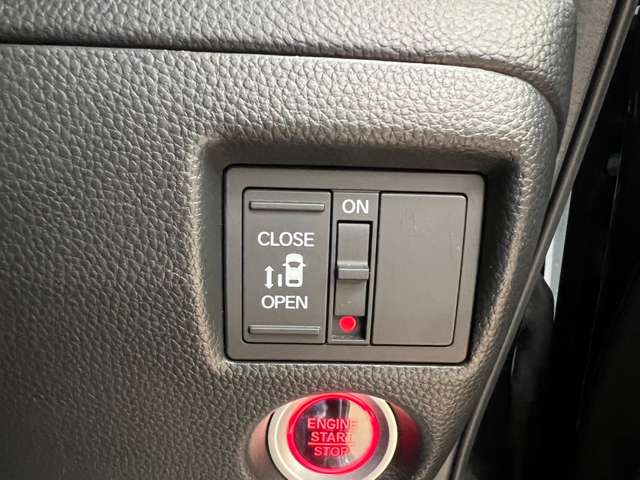 ホンダ Ｎ　ＢＯＸ カスタム ６６０ Ｌ ４ＷＤ R3年 (北海道) 99