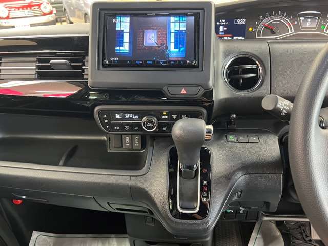 ホンダ Ｎ　ＢＯＸ カスタム ６６０ Ｌ ４ＷＤ R3年 (北海道) 99