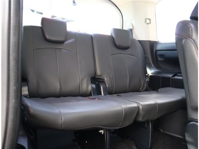 トヨタ ヴォクシー ２．０ ＺＳ 煌 H27年 (関東) 99