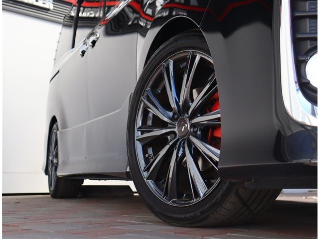 トヨタ ヴォクシー ２．０ ＺＳ 煌 H27年 (関東) 99