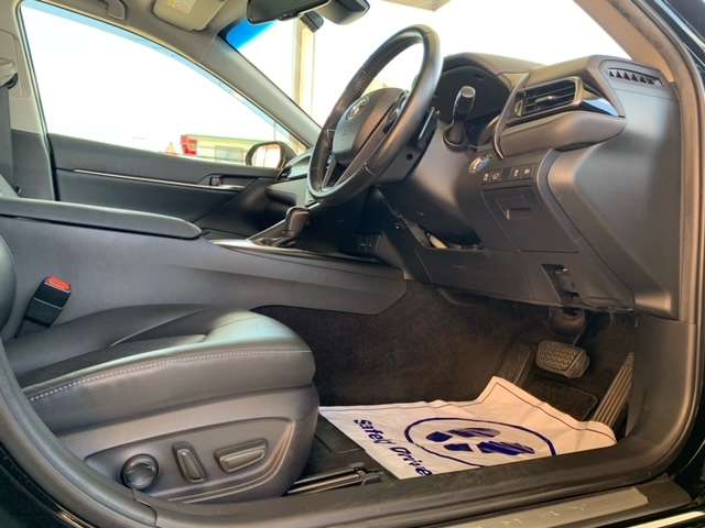 トヨタ カムリ ２．５ ＷＳ レザーパッケージ R3年 (東北) 99