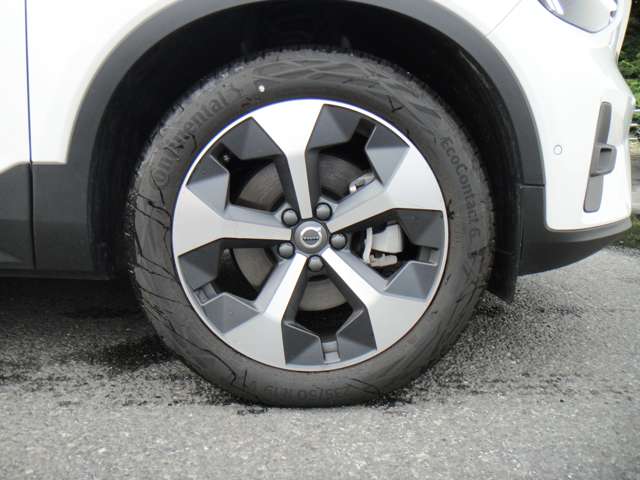 ボルボ ＸＣ４０ ウルトラ Ｂ４ ＡＷＤ ４ＷＤ R6年 (東北) 99