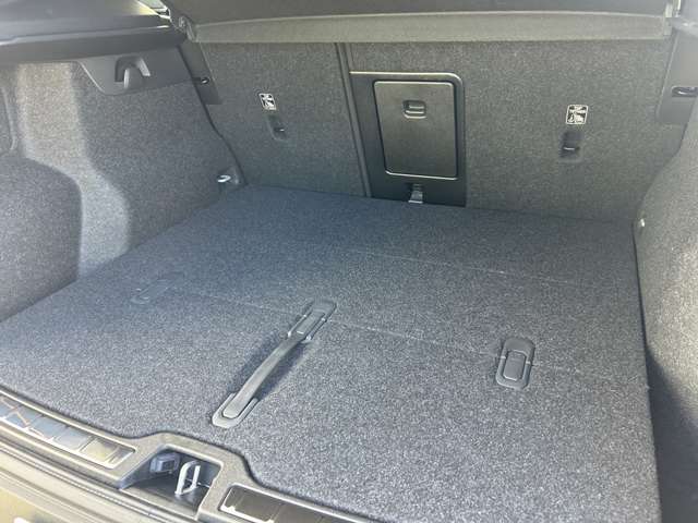 ボルボ ＸＣ４０ ウルトラ Ｂ４ ＡＷＤ ４ＷＤ R6年 (東北) 99