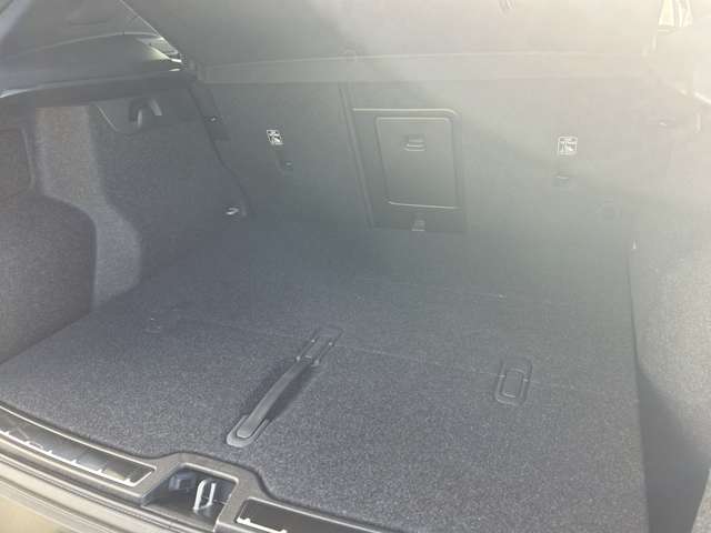 ボルボ ＸＣ４０ ウルトラ Ｂ４ ＡＷＤ ４ＷＤ R6年 (東北) 99