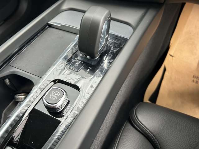 ボルボ ＸＣ６０ プラス　Ｂ５ R6年 (東北) 99