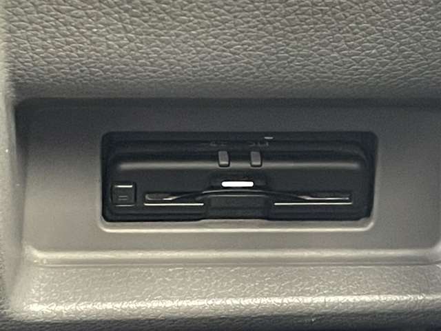 日産 ＮＶ３５０キャラバン ２．５ プレミアムＧＸ ロングボディ ディーゼルターボ ４ＷＤ R1年 (東北) 99