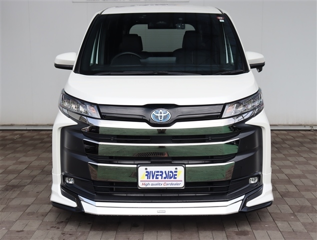 トヨタ ノア １．８ ハイブリッド Ｓ－Ｚ R5年 (関東) 99