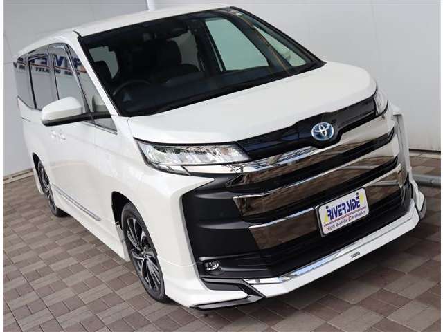 トヨタ ノア １．８ ハイブリッド Ｓ－Ｚ R5年 (関東) 99