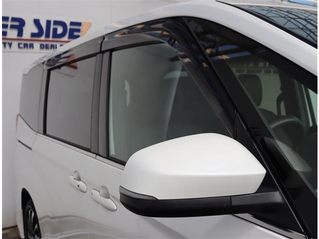 トヨタ ノア １．８ ハイブリッド Ｓ－Ｚ R5年 (関東) 99