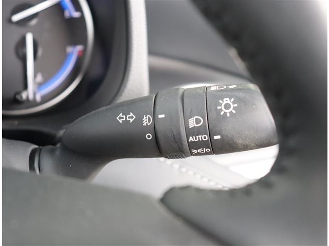 トヨタ ノア １．８ ハイブリッド Ｓ－Ｚ R5年 (関東) 99