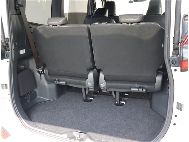 トヨタ ノア １．８ ハイブリッド Ｓ－Ｚ R5年 (関東) 99