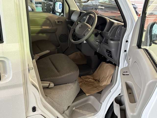 日産 ＮＶ１００クリッパー ６６０ ＤＸ ハイルーフ ５ＡＧＳ車 R6年 (東海) 99