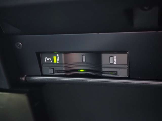 ジープ レネゲード リミテッド R2年 (近畿) 99