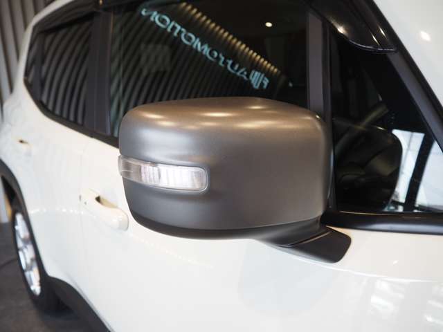 ジープ レネゲード リミテッド R2年 (近畿) 99