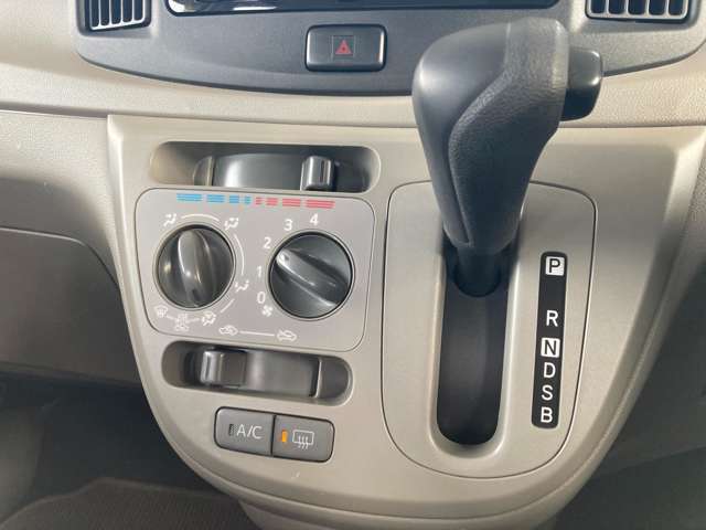 ダイハツ ミラ　イース ６６０ ＬＦ ４ＷＤ H28年 (東北) 99