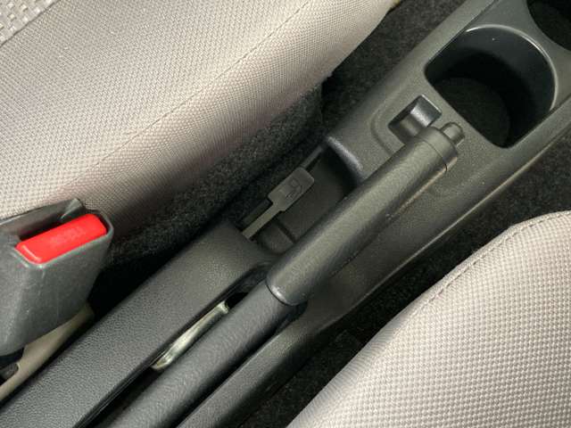 ダイハツ ミラ　イース ６６０ ＬＦ ４ＷＤ H28年 (東北) 99