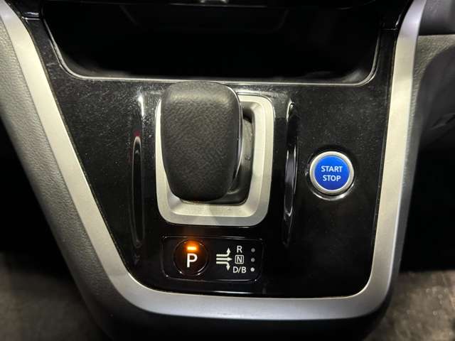 日産 セレナ １．２ Ｅ－ＰＯＷＥＲ Ｘ H30年 (東北) 99