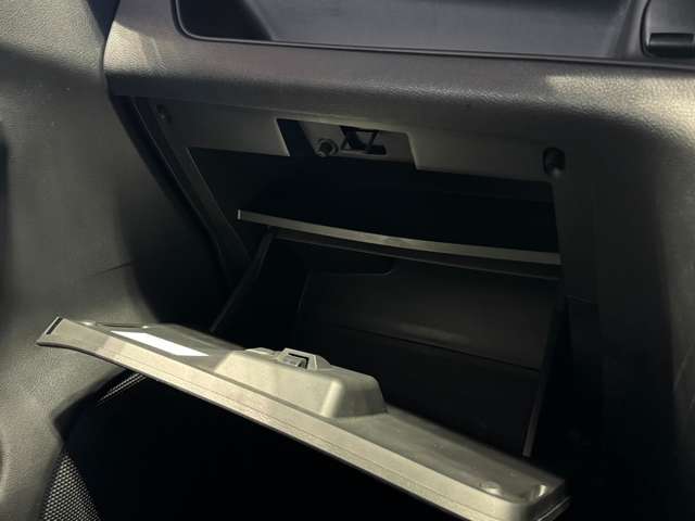 日産 セレナ １．２ Ｅ－ＰＯＷＥＲ Ｘ H30年 (東北) 99