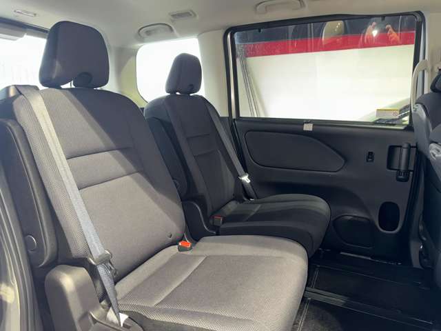 日産 セレナ １．２ Ｅ－ＰＯＷＥＲ Ｘ H30年 (東北) 99