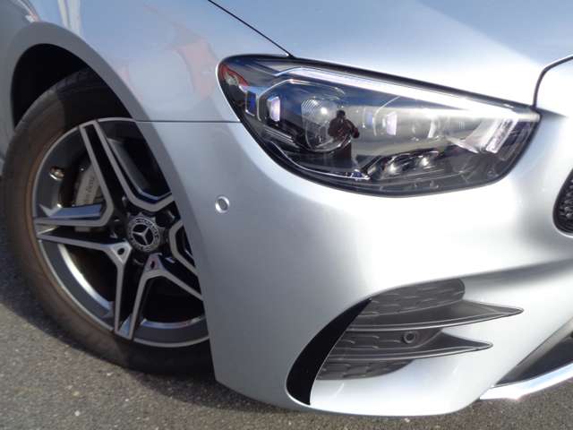 メルセデスベンツ Ｅクラス Ｅ３５０ ＤＥ スポーツ ディーゼルターボ R4年 (中国) 99