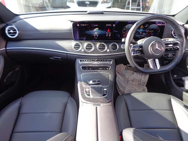 メルセデスベンツ Ｅクラス Ｅ３５０ ＤＥ スポーツ ディーゼルターボ R4年 (中国) 99