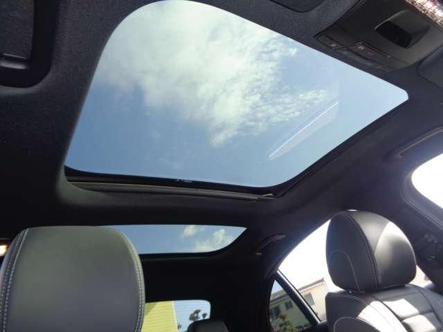 メルセデスベンツ Ｅクラス Ｅ３５０ ＤＥ スポーツ ディーゼルターボ R4年 (中国) 99