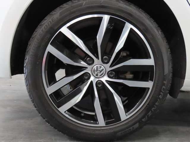 フォルクスワーゲン ゴルフ ＴＳＩ　ハイライン　テックエディション H30年 (関東) 99