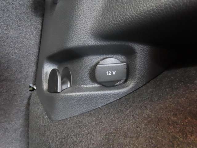 フォルクスワーゲン ゴルフ ＴＳＩ　ハイライン　テックエディション H30年 (関東) 99