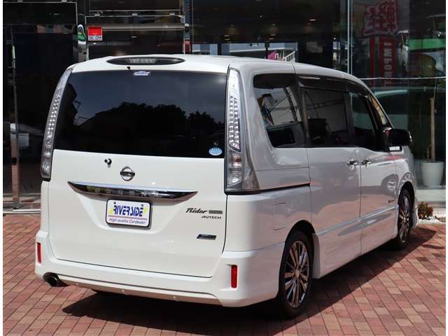 日産 セレナ ２．０ ライダー パフォーマンススペック ブラックライン Ｓ－ＨＹＢＲＩＤ H25年 (関東) 99