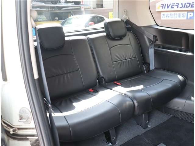 日産 セレナ ２．０ ライダー パフォーマンススペック ブラックライン Ｓ－ＨＹＢＲＩＤ H25年 (関東) 99