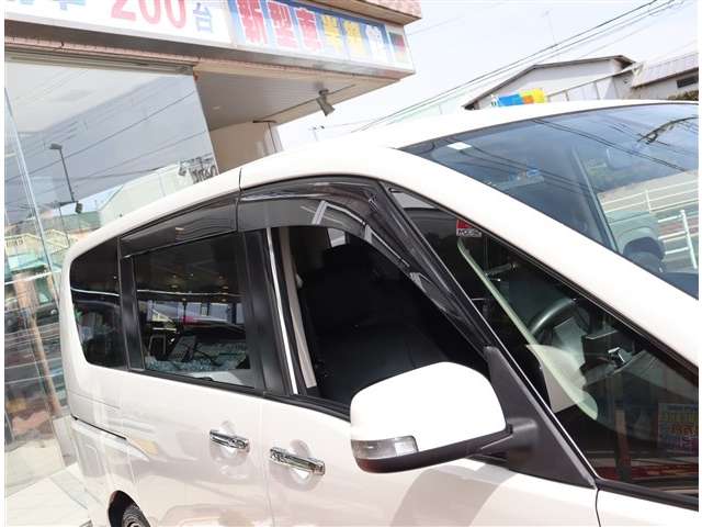 日産 セレナ ２．０ ライダー パフォーマンススペック ブラックライン Ｓ－ＨＹＢＲＩＤ H25年 (関東) 99