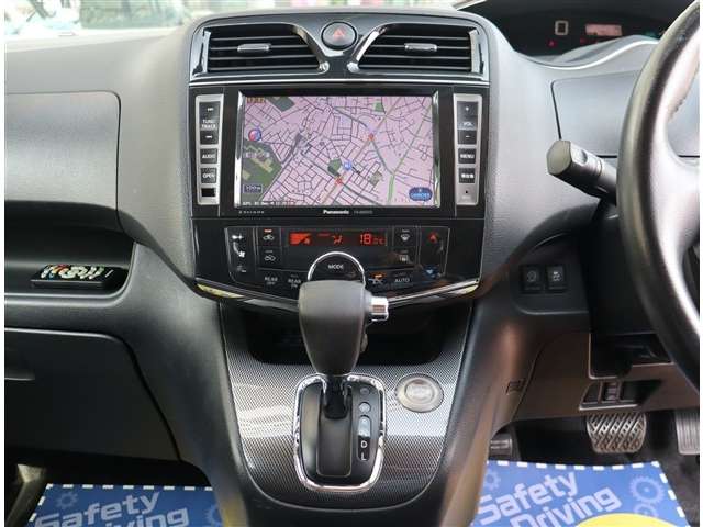 日産 セレナ ２．０ ライダー パフォーマンススペック ブラックライン Ｓ－ＨＹＢＲＩＤ H25年 (関東) 99