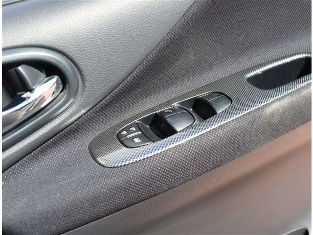 日産 セレナ ２．０ ライダー パフォーマンススペック ブラックライン Ｓ－ＨＹＢＲＩＤ H25年 (関東) 99