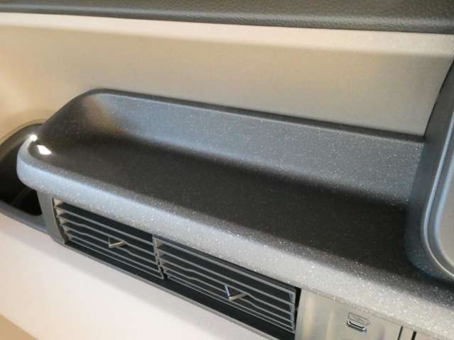 ホンダ Ｎ　ＢＯＸ ジョイ ６６０ ターボ ２トーン R6年 (関東) 99