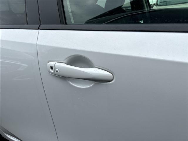 日産 ノート １．２ Ｘ R6年 (東海) 99