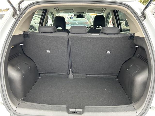 日産 ノート １．２ Ｘ R6年 (東海) 99